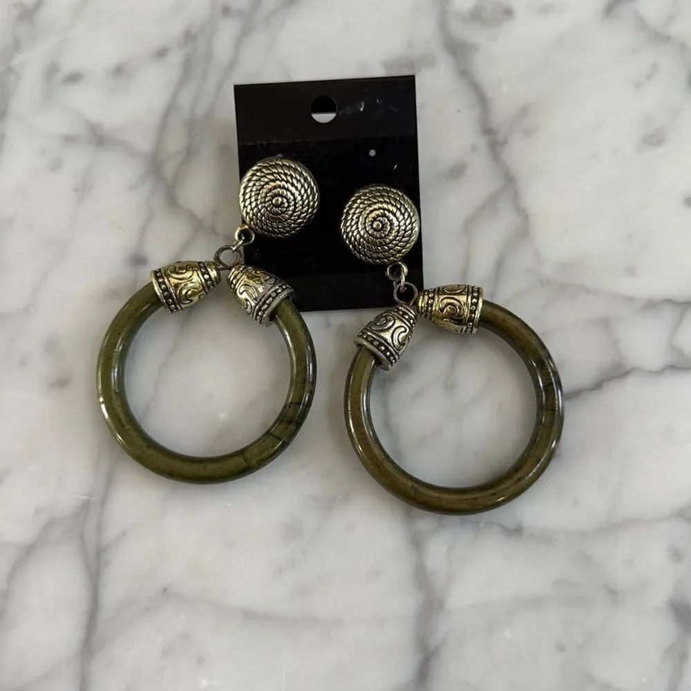 Vintage Western Sage Green Silver Dangle Hoop Earrings Stagecoach